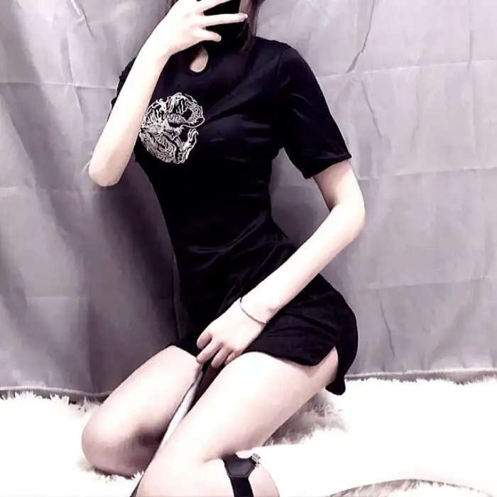 姐妹狂欢行