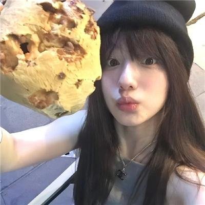 玉女含苞朵朵开